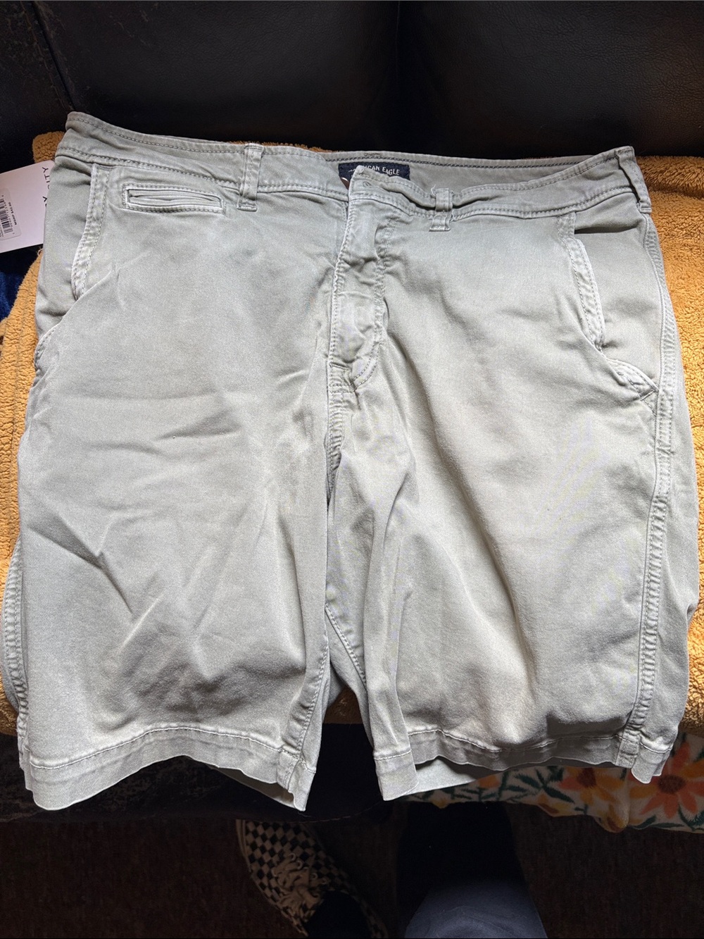 American Eagle Outfitters Light Gray Cargo Shorts